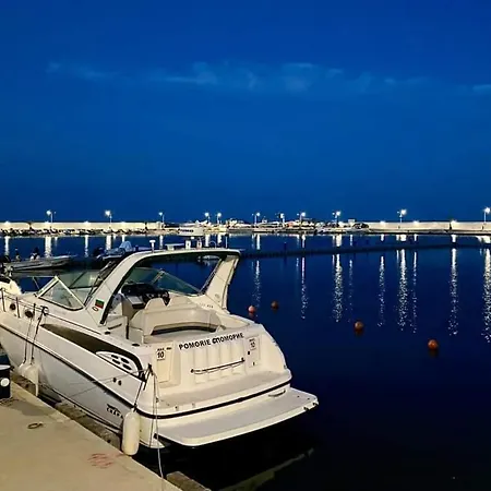 Parus 25 Apartment Pomorie
